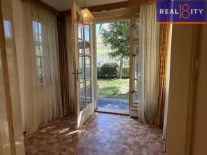 Prodej vily, Praha, Na pískách, 528 m2
