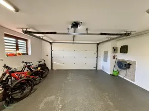 Prodej rodinného domu, Pržno, 384 m2