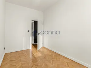 Prodej bytu 3+kk, Praha, Drahobejlova, 47 m2