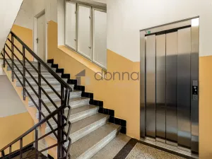 Prodej bytu 3+kk, Praha, Drahobejlova, 47 m2