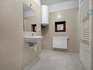 Pronájem bytu 3+kk, Holešov, nám. Dr. E. Beneše, 121 m2