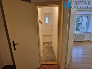 Pronájem bytu 2+1, Přerov, Šrobárova, 57 m2