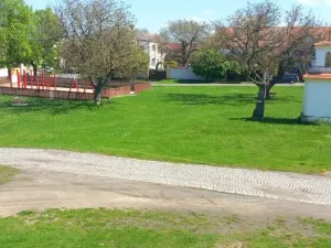 Prodej rodinného domu, Mšené-lázně, Mír. náměstí, 200 m2