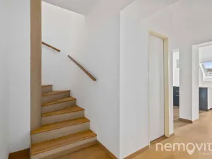 Pronájem bytu 3+kk, Praha - Žižkov, Roháčova, 89 m2