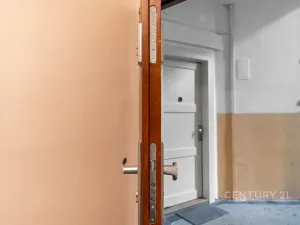 Pronájem bytu 1+1, Praha - Braník, Nad malým mýtem, 39 m2