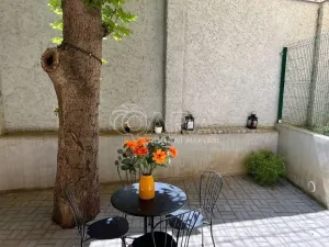 Pronájem bytu 1+kk, Praha, Plzeňská, 52 m2