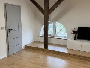 Pronájem bytu 2+kk, Stochov, Karlovarská, 53 m2