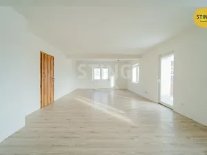 Prodej rodinného domu, Hlubočec, 215 m2