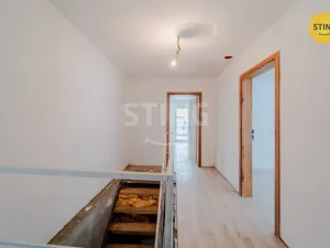 Prodej rodinného domu, Hlubočec, 215 m2