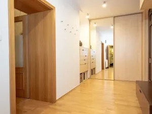 Pronájem bytu 2+kk, Praha - Vršovice, Ruská, 74 m2