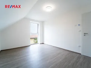 Pronájem rodinného domu, Veltruby, 97 m2