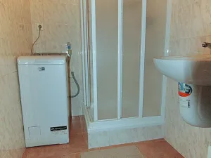 Pronájem bytu 1+kk, Praha - Háje, Hlavatého, 27 m2