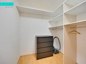 Pronájem bytu 1+kk, Olomouc - Povel, Slavonínská, 38 m2