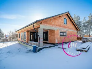 Prodej rodinného domu, Dalešice, 189 m2