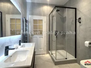 Pronájem bytu 3+1, Praha, Obrovského, 90 m2
