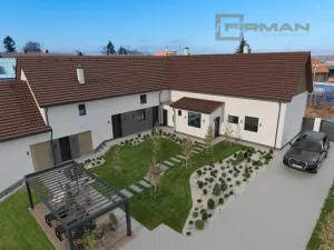 Prodej rodinného domu, Cítov, 400 m2