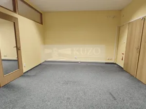 Pronájem kanceláře, Pečky, Chvalovická, 71 m2