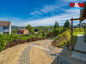 Pronájem rodinného domu, Liberec - Liberec XXX-Vratislavice nad Nisou, Leknínová, 136 m2