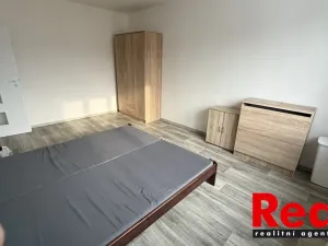 Pronájem bytu 2+1, Zlín - Malenovice, Chelčického, 54 m2