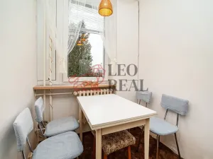 Prodej bytu 3+1, Praha - Lhotka, Štúrova, 69 m2