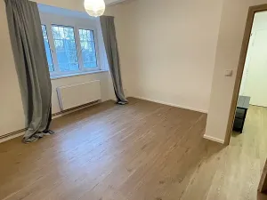 Pronájem bytu 2+kk, Praha - Nusle, Čiklova, 37 m2