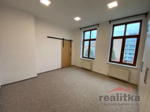 Prodej bytu 4+1, Opava - Předměstí, Olomoucká, 110 m2