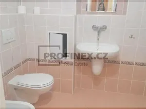 Pronájem bytu 2+1, Třeboň - Třeboň II, Táboritská, 50 m2