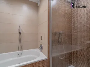 Pronájem bytu 5+1, Zlín, Křiby, 99 m2