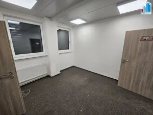 Pronájem skladu, Dobřany, Šlovická, 669 m2