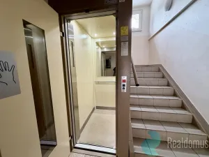 Pronájem bytu 3+kk, České Budějovice, Slunečná, 65 m2