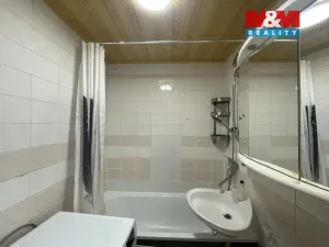 Pronájem bytu 3+1, Sokolov, Jiřího z Poděbrad, 69 m2