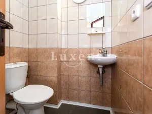 Prodej ubytování, Bělá nad Radbuzou, Náměstí, 800 m2