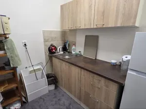 Pronájem kanceláře, Praha - Holešovice, Přístavní, 100 m2