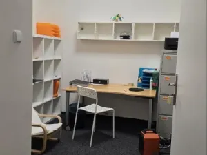 Prodej kanceláře, Praha - Holešovice, Přístavní, 100 m2