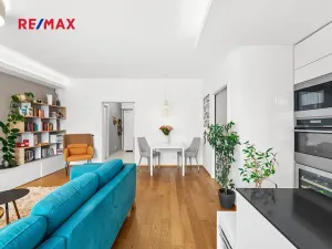 Prodej bytu 3+kk, Praha - Hrdlořezy, Učňovská, 71 m2