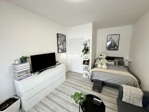 Prodej rodinného domu, Králův Dvůr - Křižatky, 123 m2