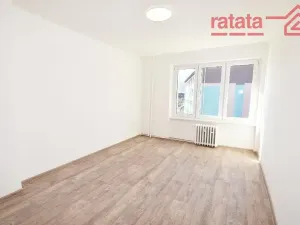 Pronájem bytu 2+1, Klášterec nad Ohří, Václava Řezáče, 57 m2