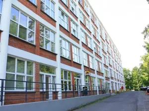 Pronájem kanceláře, Zlín, nám. T. G. Masaryka, 68 m2