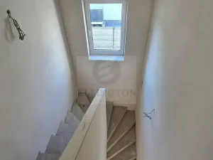 Prodej rodinného domu, Přerov nad Labem, 126 m2