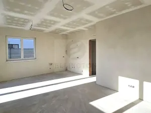 Prodej bytu 4+kk, Přerov nad Labem, 126 m2