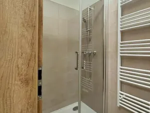 Pronájem bytu 2+kk, Praha - Hlubočepy, Werichova, 42 m2