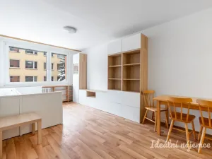 Pronájem bytu 2+kk, Praha - Bohnice, Zelenohorská, 42 m2
