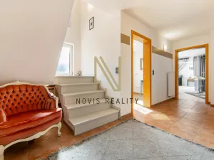 Prodej vícegeneračního domu, Regen,, Německo, 213 m2
