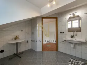 Prodej vícegeneračního domu, Regen,, Německo, 213 m2