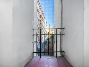 Prodej bytu 1+kk, Praha - Bubeneč, N. A. Někrasova, 33 m2