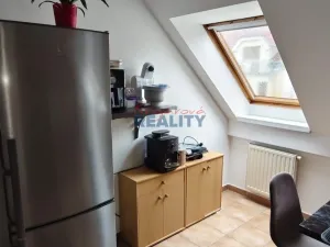 Pronájem bytu 1+kk, České Budějovice, Rudolfovská tř., 24 m2