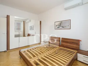 Pronájem bytu 2+1, Praha - Smíchov, Stroupežnického, 48 m2