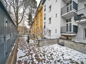 Prodej ordinace, Praha - Vinohrady, Soběslavská, 26 m2