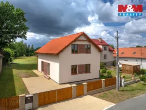 Prodej rodinného domu, Petrovice I, 147 m2