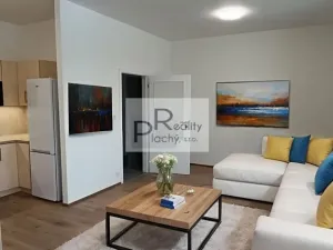 Prodej bytu 2+kk, Hevlín, 62 m2